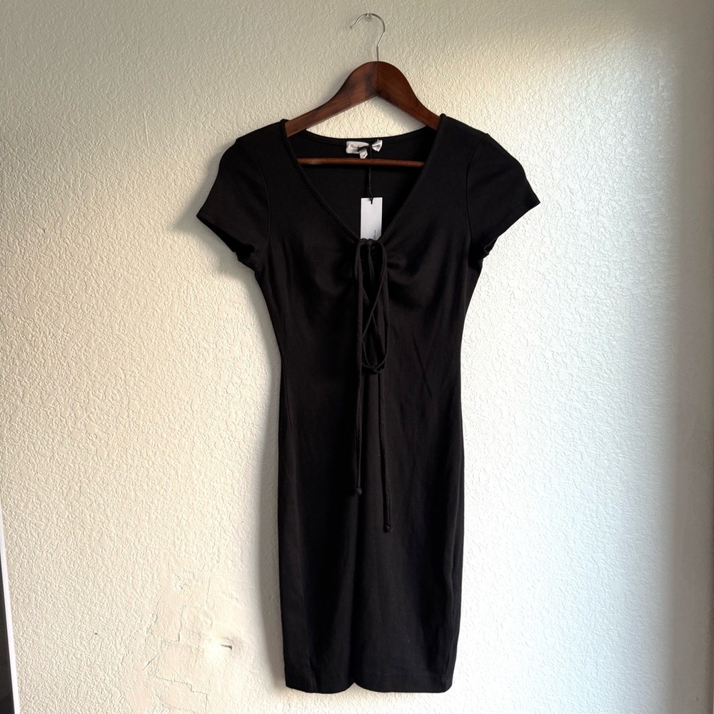 Micheal Stars Womens Dress Black Short Sleeve Ruched Chest V Neck Size Small